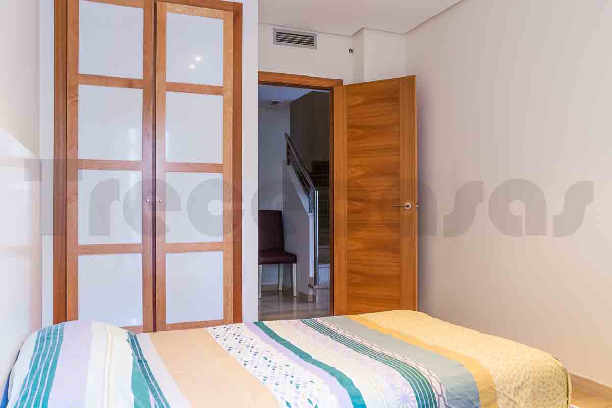 Piso lujo-cortes valencianas-dormitorio