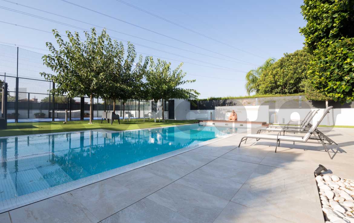 Chalet independiente en Torre en Conill – Trececasas