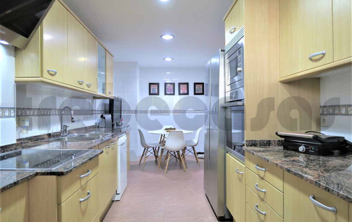 Piso zona de Cortes Valencianas - Trececasas