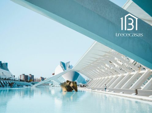 alt="Fachada del edificio ciudad de artes y ciencias en Valencia"