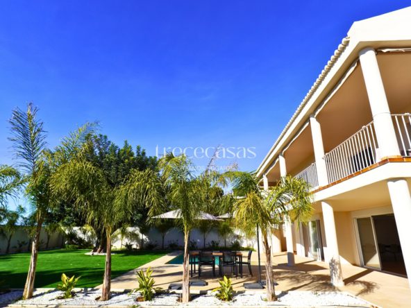 CHALET EN VENTA EN CUMBRES DE SAN ANTONIO