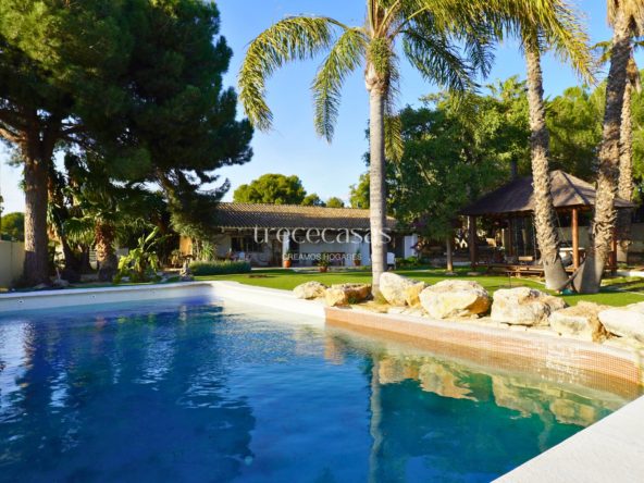 VIVIENDA INDEPENDIENTE EN LA CONARDA