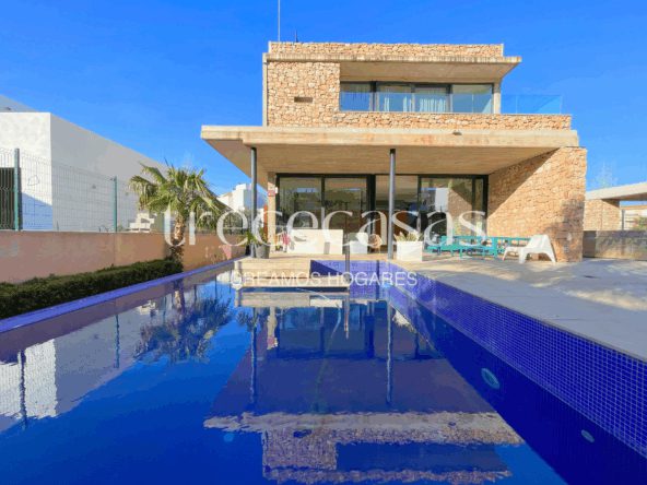 VIVIENDA INDEPENDIENTE EN TORRE EN CONILL