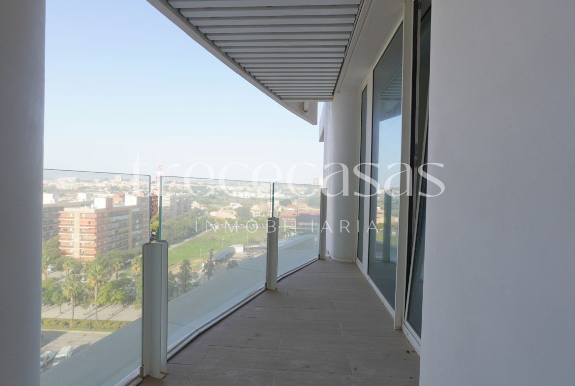 piso de diseño en torres ikon
