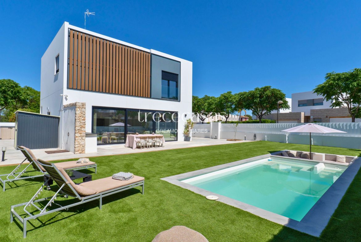 chalet independiente en torre en conill
