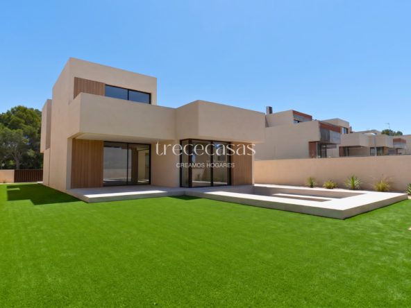 vivienda de lujo en torre en conill